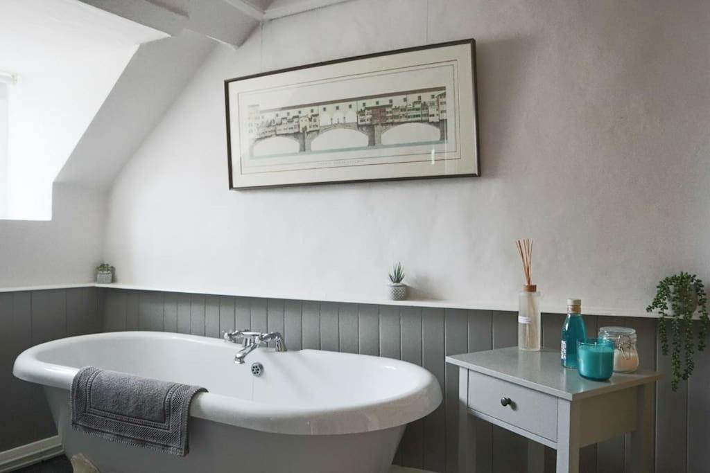 Aragon Cottage ラドロー エクステリア 写真